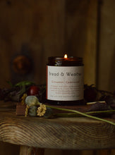 Load image into Gallery viewer, Bread &amp; Weather - Cinnamon Cedarwood Essential Oil Soy Candle
